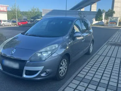 Gebraucht Renault Scénic III Dynamique 96 PS (70 kW) 2010 Grau Van / Kleinbus