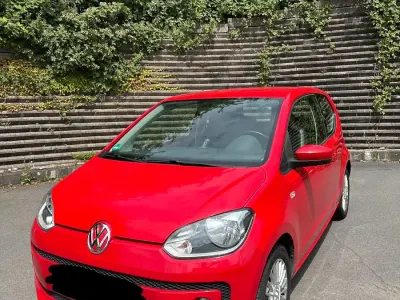 Gebraucht VW up! 60 PS (44 kW) 2012 Rot Kleinwagen