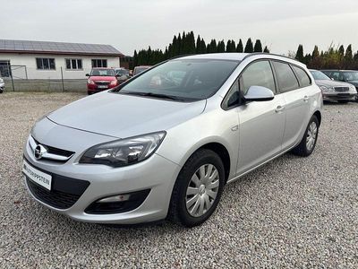 Gebraucht Opel Astra Edition 110 PS (80 kW) 2015 Silber Kombi