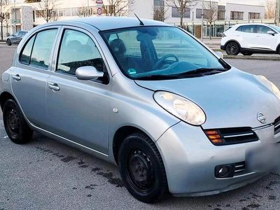 Gebraucht Nissan Micra 80 PS (58 kW) 2003 Silber Kleinwagen