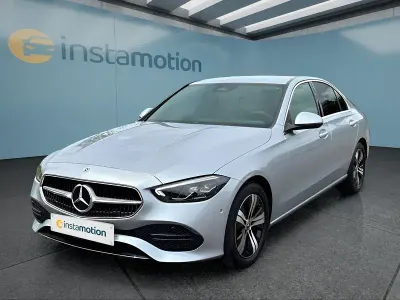 Gebraucht Mercedes C200 204 PS (150 kW) 2024 Silber Limousine