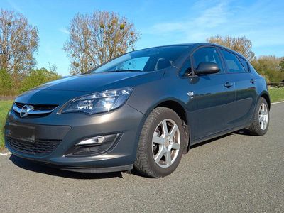 Usata Opel Astra Energy 119 CV (87 kW) 2014 Grigio Berlina