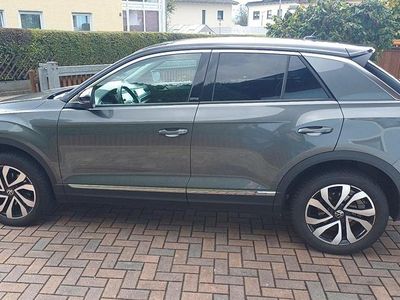 Usata VW T-Roc Active 150 CV (110 kW) 2021 Grigio SUV