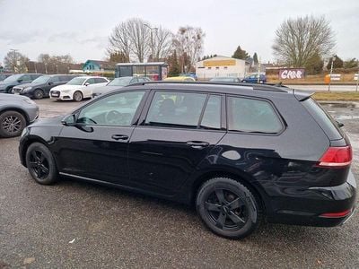 Gebraucht VW Golf VII Comfortline 116 PS (85 kW) 2017 Schwarz Kombi