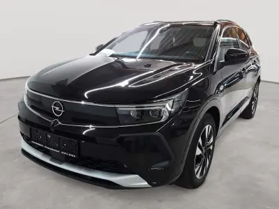 Gebraucht Opel Grandland X Business Elegance 130 PS (95 kW) 2022 Diamant schwarz metallic SUV