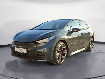 Używany Cupra Born VZ 239 kW (326 KM) 2024 Zielony Hatchback