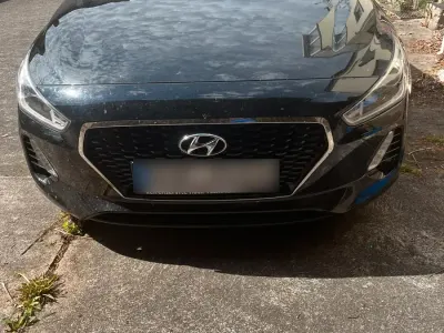 Gebraucht Hyundai i30 120 PS (88 kW) 2017 Schwarz Kombi
