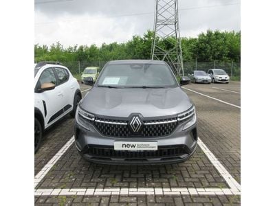 Grau Gebraucht 2024 Renault Austral Techno SUV | 29.987 € (Fairer Preis)