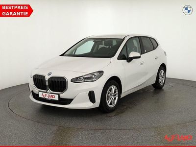 Gebraucht BMW 218 Active Tourer 150 PS (110 kW) 2022 Weiß Van / Kleinbus