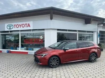 Gebraucht Toyota Corolla Sport 184 PS (135 kW) 2025 Rot Kombi
