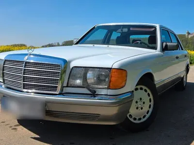 Gebraucht Mercedes S300 179 PS (131 kW) 1985 Weiß Limousine
