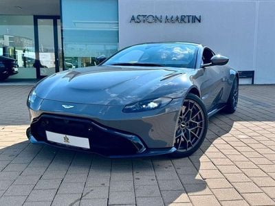 Aston Martin V8