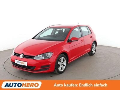 Rot Gebraucht 2017 VW Golf Comfortline Limousine | 9.940 € (Guter Preis)