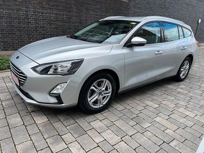 Usata Ford Focus 120 CV (88 kW) 2021 Argento Berlina