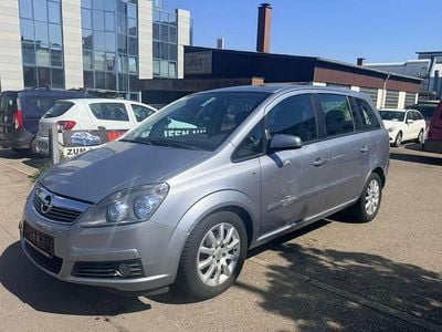 Usata Opel Zafira Catch Me 140 CV (102 kW) 2007 Argento Monovolume