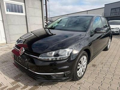 Second-hand VW Golf VII Comfortline 150 CP (110 kW) 2017 Negru Berlinǎ