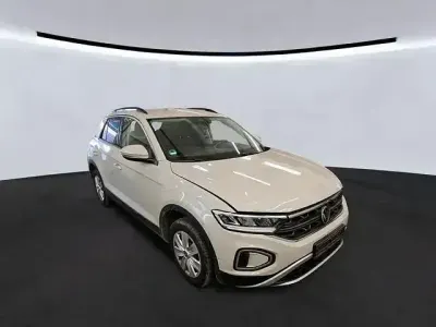 Second-hand VW T-Roc Life 150 CP (110 kW) 2023 Gri SUV