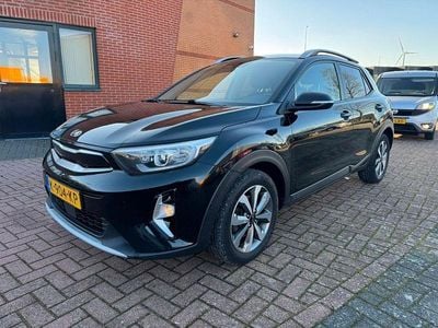 Schwarz Gebraucht 2021 Kia Stonic Plus SUV | 7.750 €