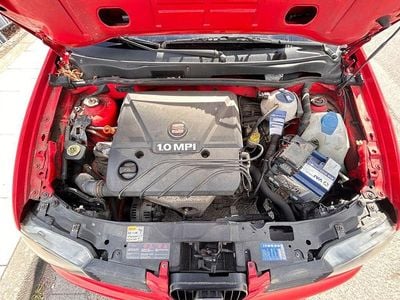 Usado Seat Arosa Prima Plus 50 HP (36 kW) 2005 Vermelho Citadino