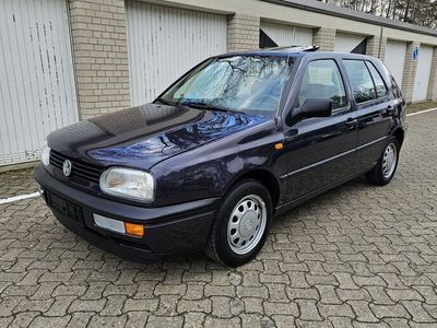 gebraucht VW Golf III Europe 1,6 Top gepflegt 4-türig fast mit Tüv