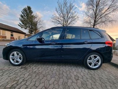 Gebraucht BMW 220 Gran Tourer Sport Line 190 PS (139 kW) 2019 Blau Van / Kleinbus