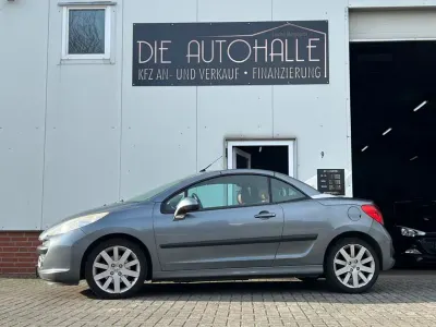 Gebraucht Peugeot 207 CC Platinum 120 PS (88 kW) 2007 Grau Cabrio