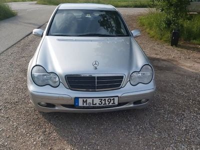 Mercedes C220