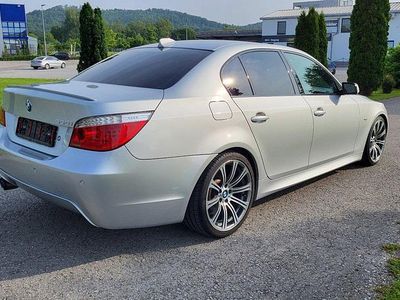 BMW 550