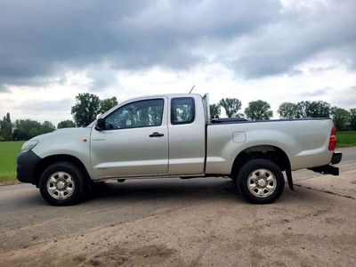 gebraucht Toyota HiLux 4x4 Extra Cab DPF Nur 123 Tkm-Klima-AHK