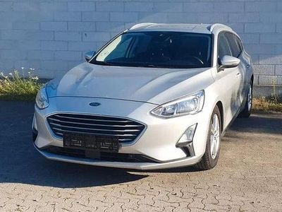Gebraucht Ford Focus Titanium 120 PS (88 kW) 2018 Silber Limousine
