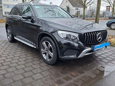 Schwarz Gebraucht 2017 Mercedes GLC220 SUV | 19.900 € (Guter Preis)