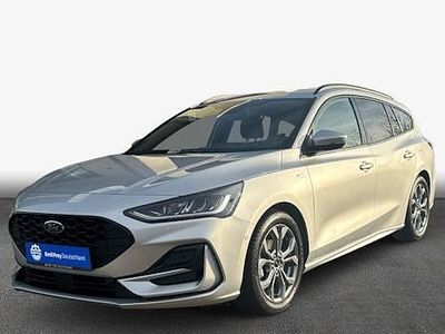 Silber Gebraucht 2024 Ford Focus ST-Line X Kombi | 23.503 € (Superpreis)