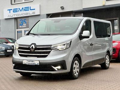 Usata Renault Trafic Life 150 CV (110 kW) 2022 Argento Monovolume