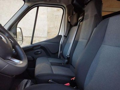 Gebraucht Renault Master Basis 150 PS (110 kW) 2021 Mineral weiss Van