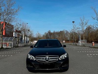Gebraucht Mercedes E350 258 PS (189 kW) 2014 Schwarz Limousine