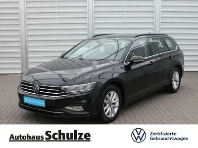 Gebraucht VW Passat Business 150 PS (110 kW) 2022 Schwarz Kombi