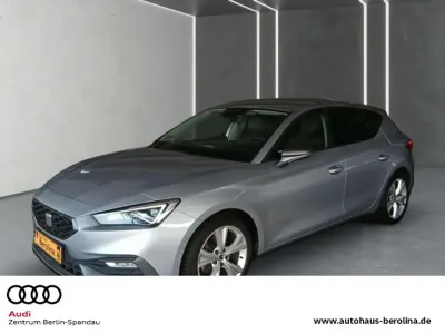 Usata Seat Leon Beats 150 CV (110 kW) 2021 Argento Berlina
