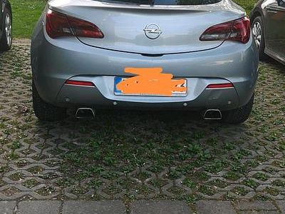 Opel Astra GTC