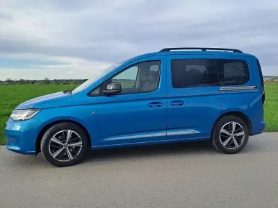 Gebraucht VW Caddy Move 122 PS (89 kW) 2021 Blau Van / Kleinbus