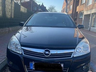 Gebraucht Opel Astra Edition 90 PS (66 kW) 2008 Schwarz Limousine