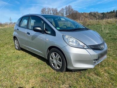 Second-hand Honda Jazz 90 CP (66 kW) 2012 Argintiu Hatchback