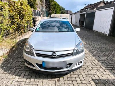 Opel Astra GTC