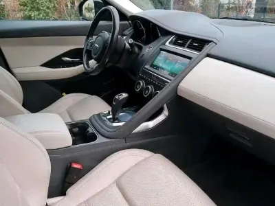 Gebraucht Jaguar E-Pace 250 PS (183 kW) 2018 Schwarz SUV