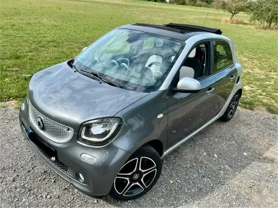 Gebraucht Smart ForFour Passion 90 PS (66 kW) 2015 Grau Kleinwagen