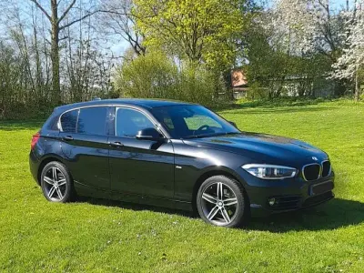 Usata BMW 120 Sport Line 184 CV (135 kW) 2018 Nero Utilitaria