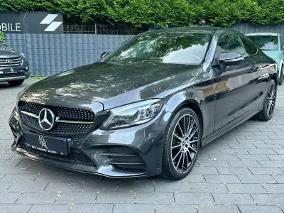 Gebraucht Mercedes C300 AMG line 245 PS (180 kW) 2019 Grau Coupé