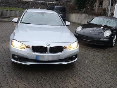 Second-hand BMW 318 Sport Line 150 CP (110 kW) 2016 Argintiu Break