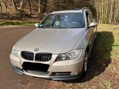 gebraucht BMW 320 E91 D Navi Panoramadach