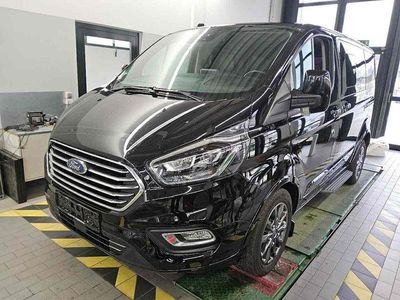 Usata Ford Tourneo Titanium X 185 CV (136 kW) 2021 Nero Monovolume