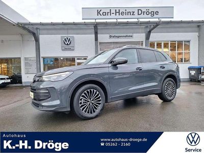 Neu VW Tiguan Design 150 PS (110 kW) 2026 Grau SUV